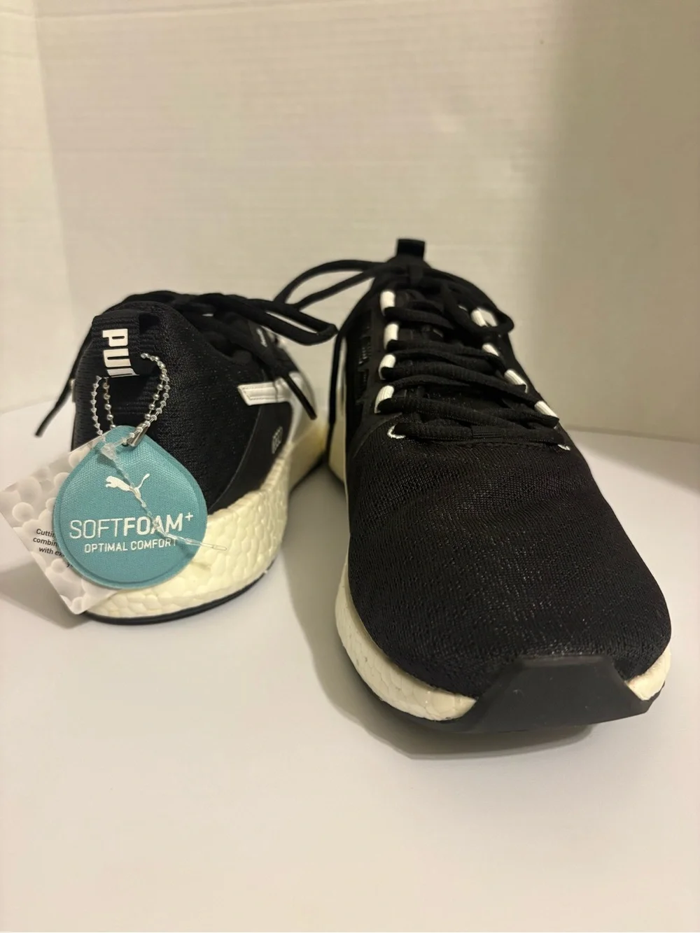 Puma Men's NRGY Neko TurboSoft Foam Black/White Athletic Sneakers Sz 9.5 NWT